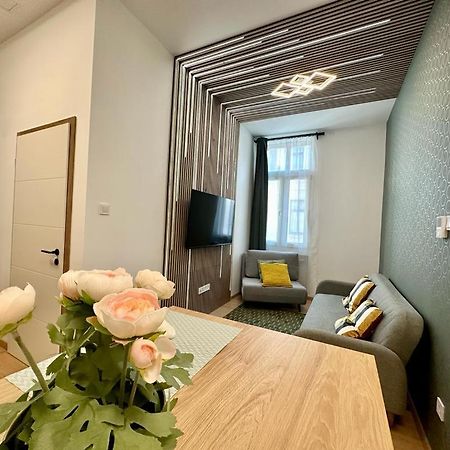 Apartment At Gozsdu Courtyard #Partyzone #Downtown #Freeparking ブダペスト エクステリア 写真